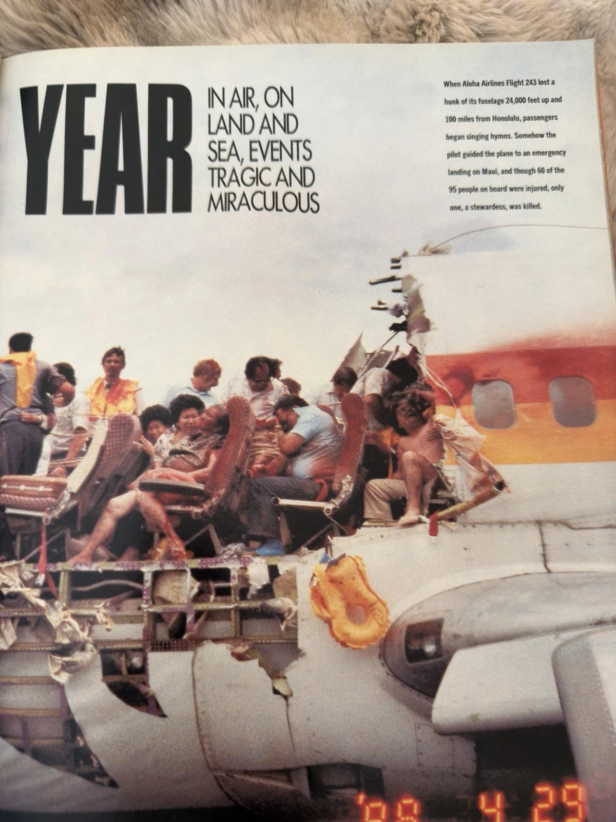 Life Magazine January 1989 Special Issue The Year in Pictures 1988